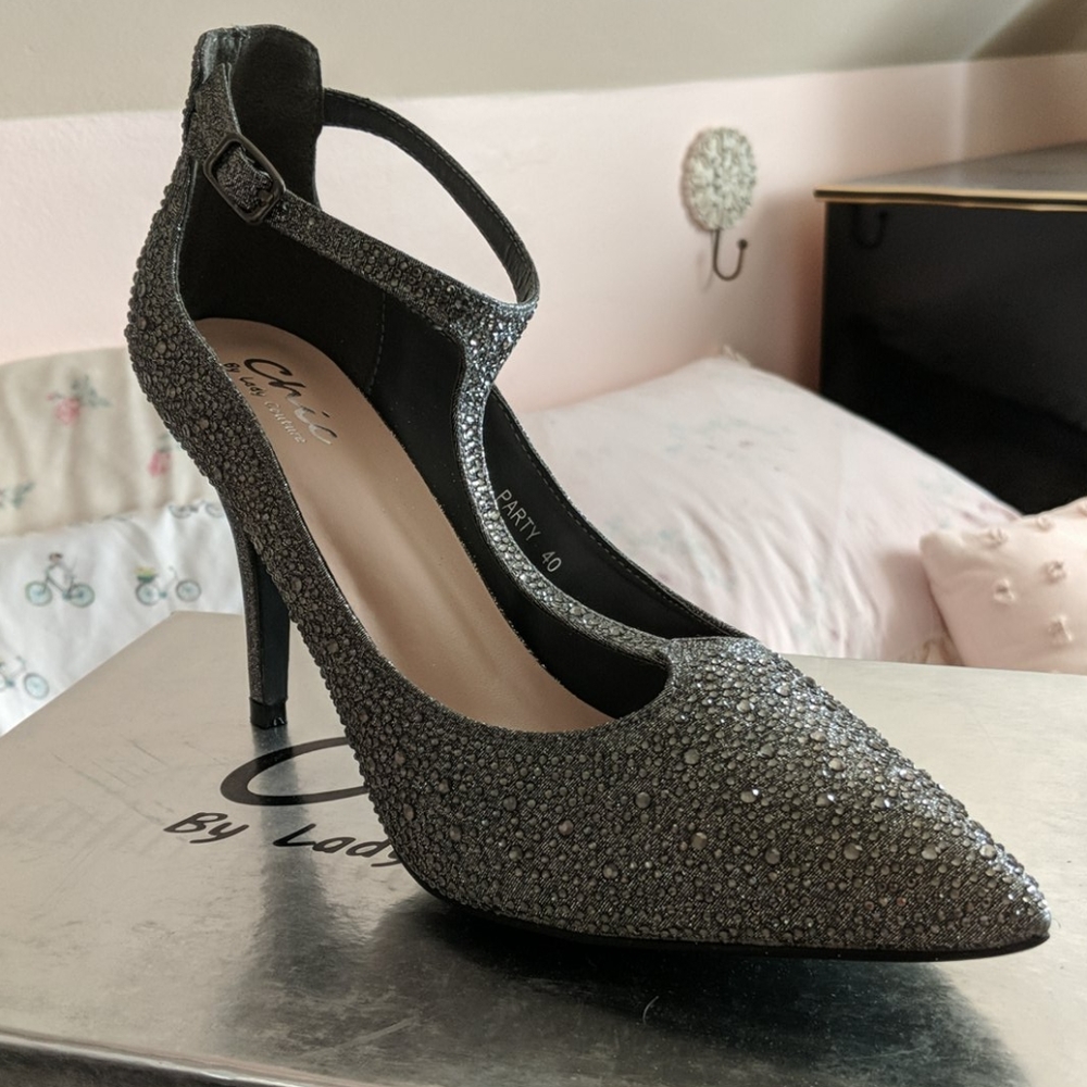 Rhinestone Pumps